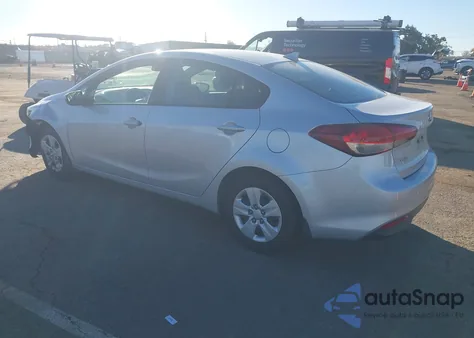 2017 Kia Forte Lx из США, поврежденный, VIN 3KPFK4A71HE089765